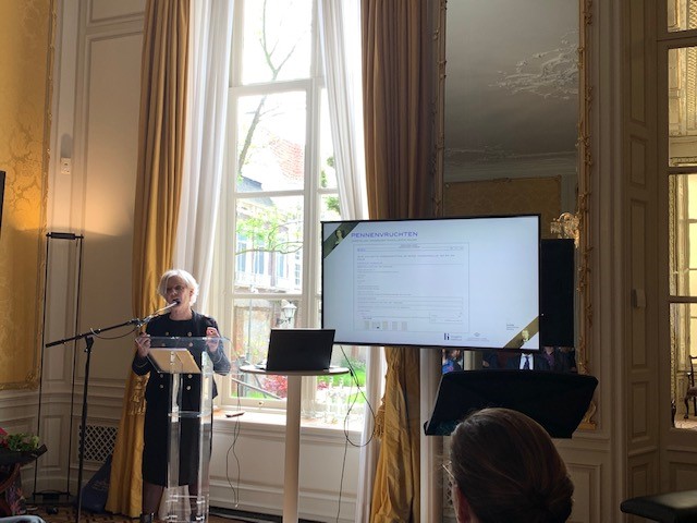 Ineke Huysman presents the letters that will become available online in a period room at the Johan de Witthuis in The Hague.