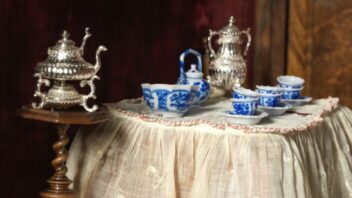 Symposium Exhibiting the Domestic Past